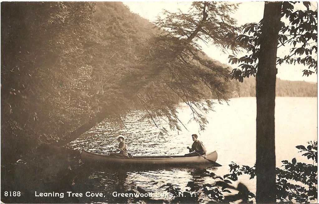 couple in canoe, historic, leaning tree cove, Greenwood Lake NY, Waterstone Inn, the Milford